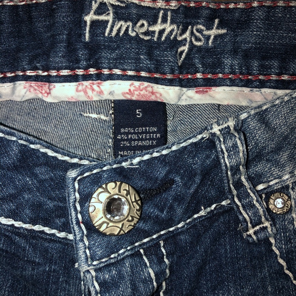 Size 5 Amethyst Straight Leg Jeans